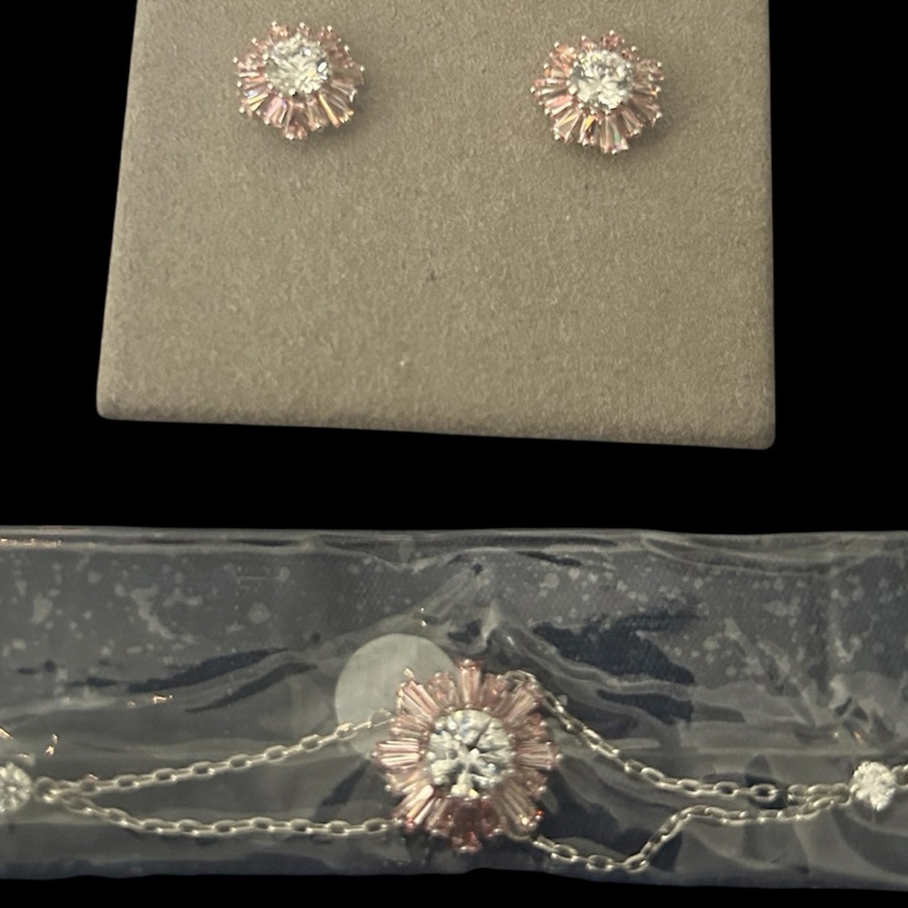 Swarovski Sunshine Bracelet & Earrings set in rose gold & white rhodium plating. - Picture 13 of 15